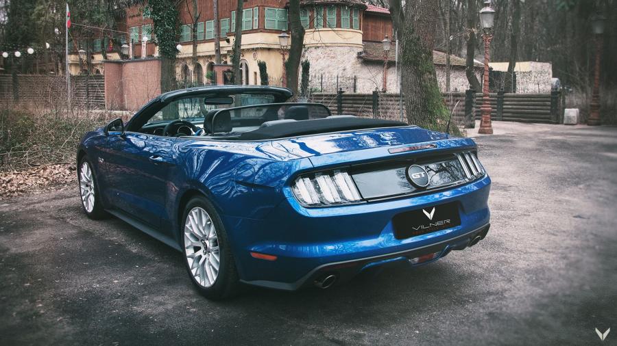  Ford Mustang GT Convertible by Vilner 2018 года  (фото 3 из 17)